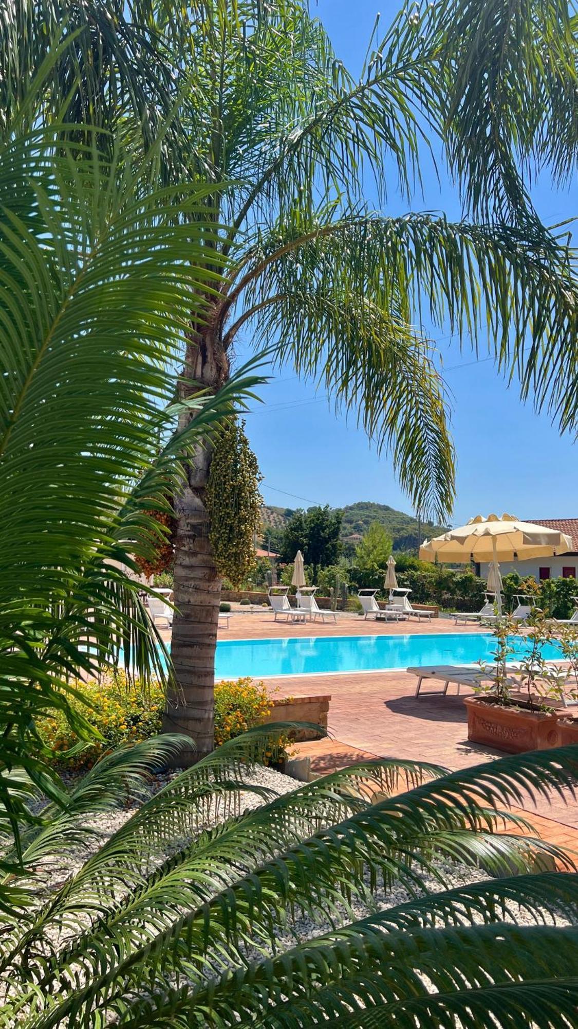 Cuore Del Cilento Relais&Retreat Castellabate Luaran gambar